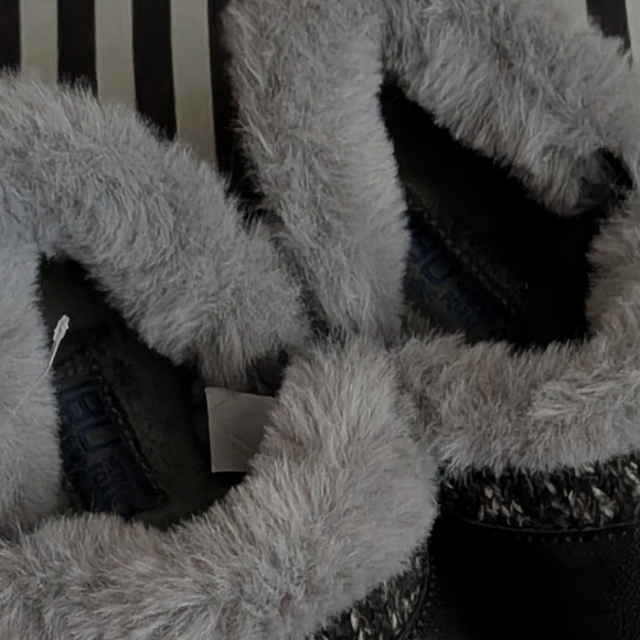 🆕 JBU Jambu Jade Fur Lined Oxford - Picture 8 of 9